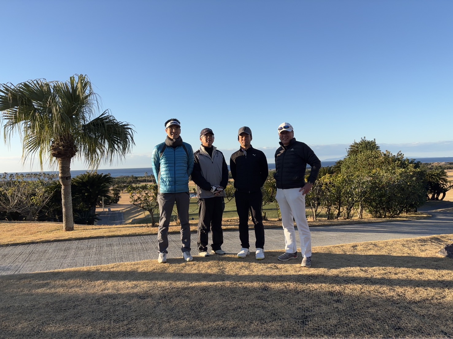先生方と1月1日からゴルフに行ってきました！